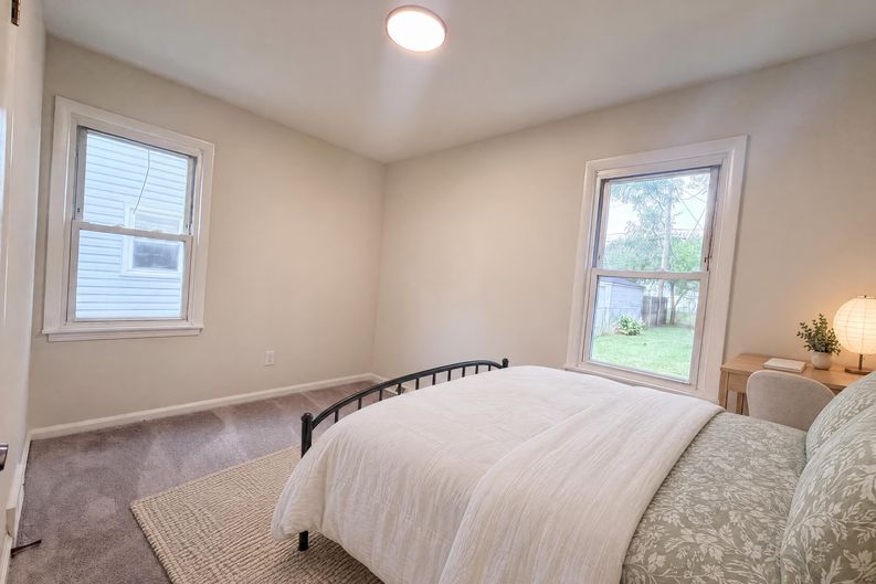 Photo 9 of 40 of 24346 Lehigh St, Dearborn Heights, MI