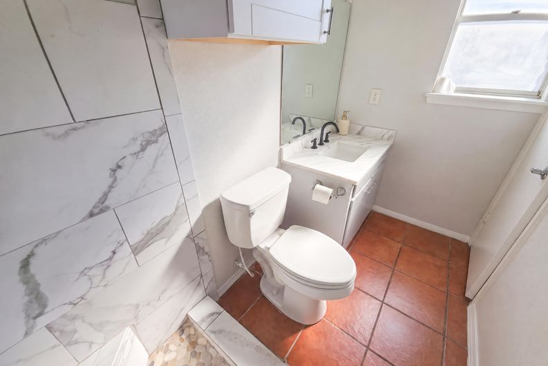 Photo 17 of 21 of 1817 Volga Dr, Corpus Christi, TX