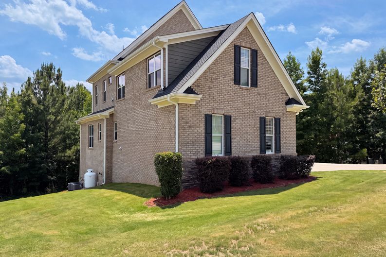Photo 32 of 37 of 205 Avocet Ln, Clayton, NC