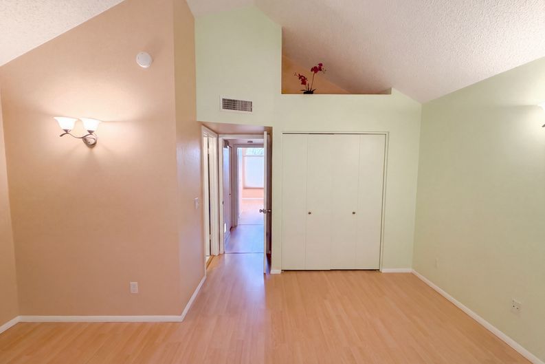 Photo 16 of 27 of 4901 E Kelton Ln, Scottsdale, AZ