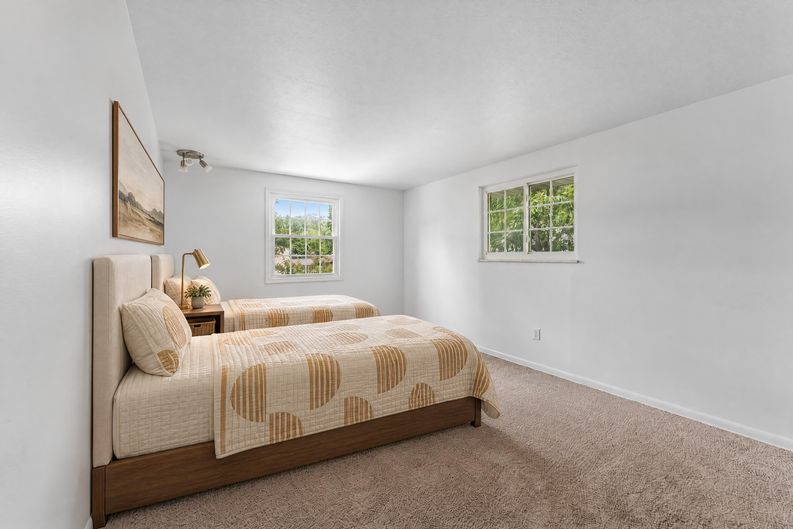 Photo 11 of 52 of 644 Wellfleet Dr, Bay Village, OH
