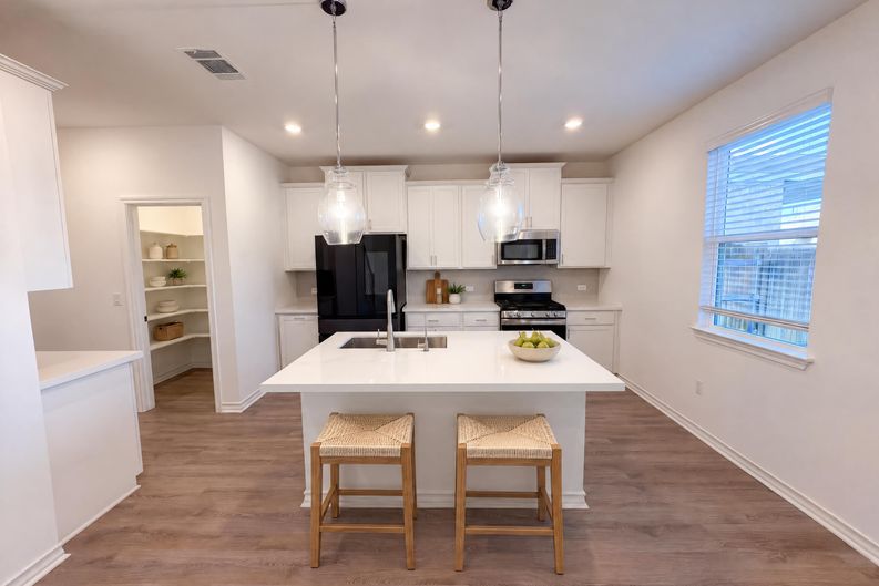 Photo 17 of 24 of 17325 Casanova Ave, Pflugerville, TX
