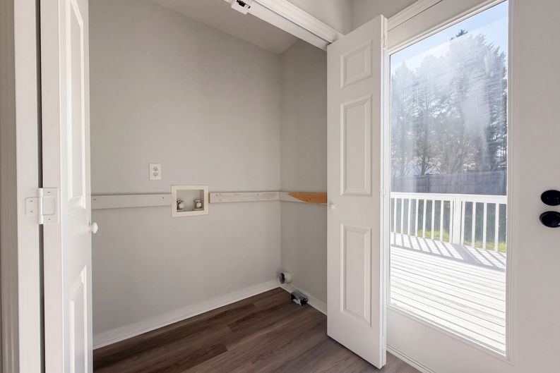 Photo 13 of 21 of 1713 Tall Cane Cir, Willow Spring, NC