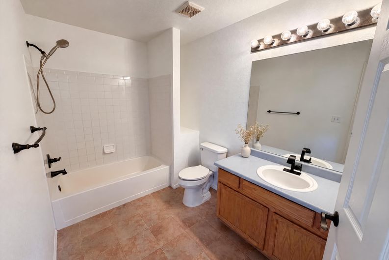 Photo 15 of 29 of 7190 Pine Hills Way, Littleton, CO