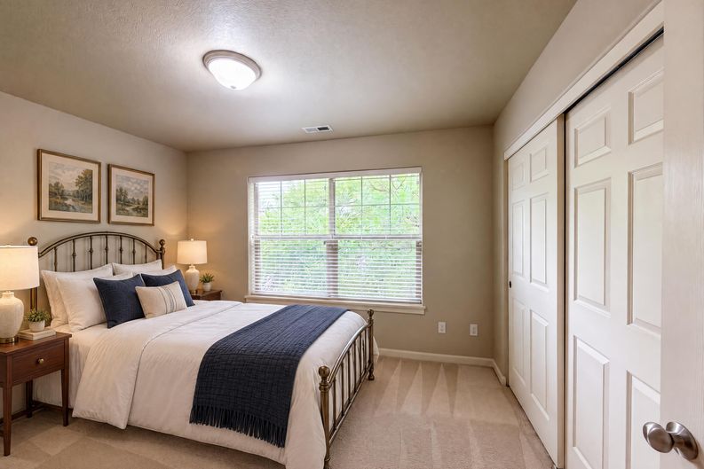 Photo 14 of 23 of 1724 SW Willowview Ter, Beaverton, OR