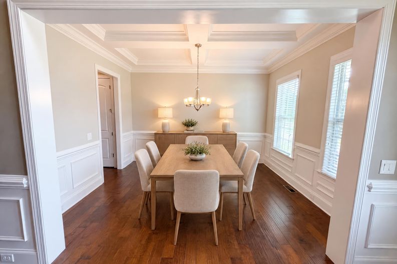 Photo 10 of 37 of 205 N Centurion Ln, Mount Holly, NC