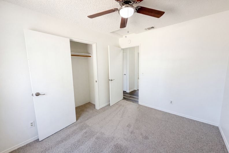 Photo 15 of 26 of 838 Dutra Ave, Rio Linda, CA