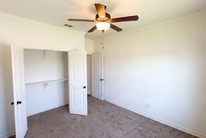 Photo 17 of 27 of 8809 10th St, Lubbock, TX