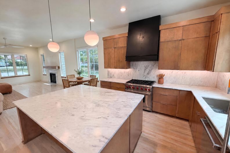 Photo 8 of 29 of 1609 Richland Dr, Charlotte, NC