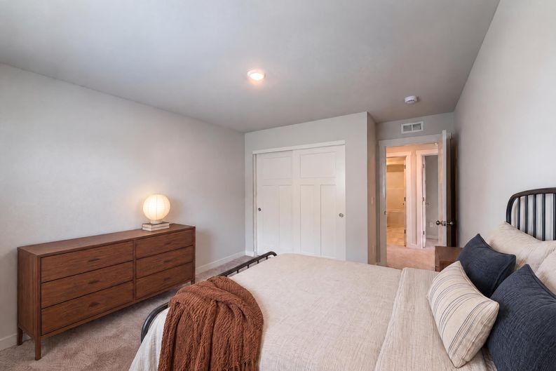 Photo 16 of 20 of 33412 SW Callahan Rd, Scappoose, OR