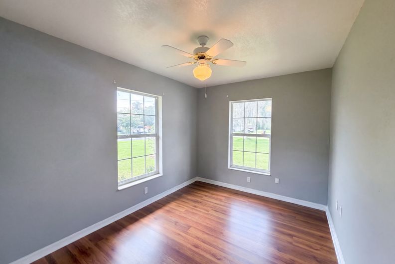 Photo 11 of 21 of 10640 SE 54th Ave, Belleview, FL