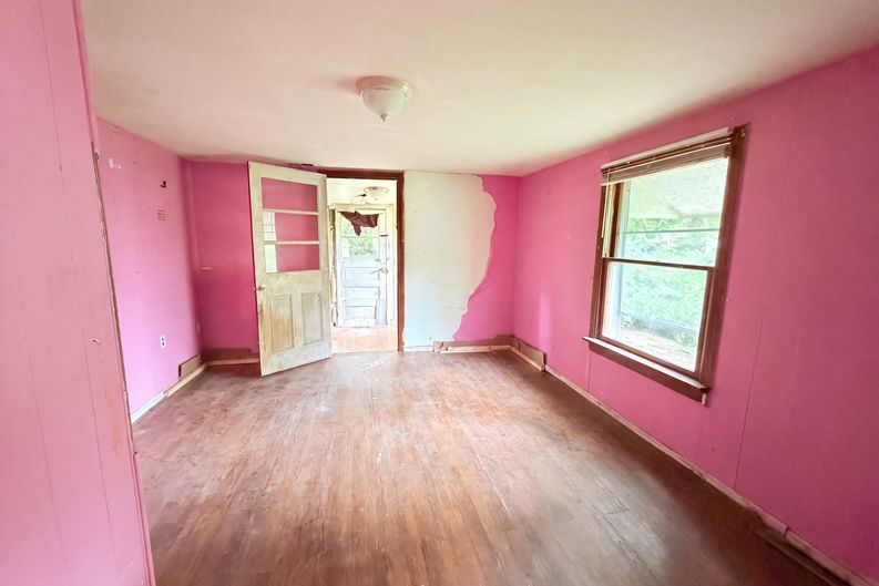 Photo 14 of 19 of 219 W Glen Ave, Batavia, OH