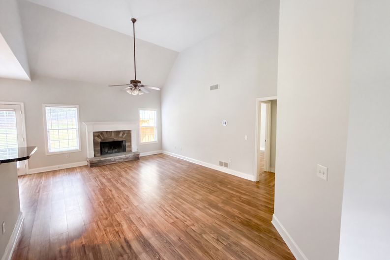 Photo 3 of 43 of 8230 Mossybrook Ln, Douglasville, GA