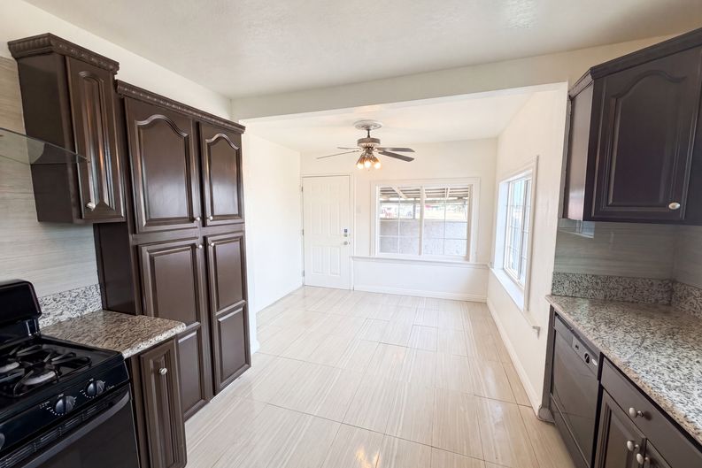 Photo 21 of 42 of 11950 Lee Ave, Adelanto, CA