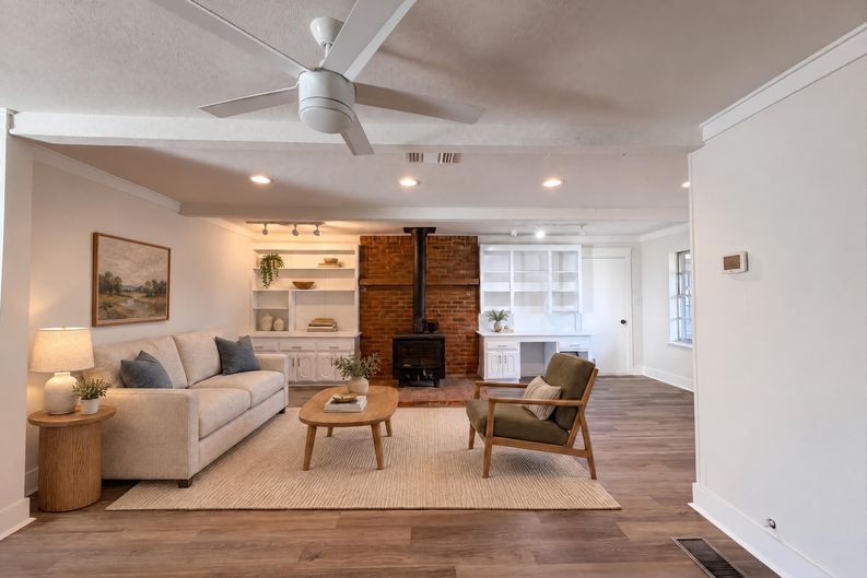 Photo 6 of 23 of 808 Griffin St, McKinney, TX