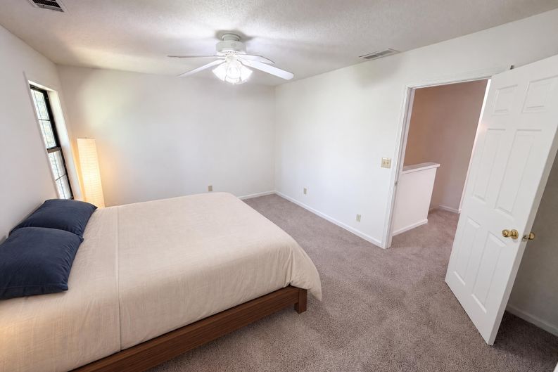Photo 10 of 28 of 506 Mansard Walk, Alpharetta, GA
