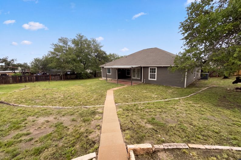 Photo 20 of 22 of 130 Log Cabin Way, Poteet, TX