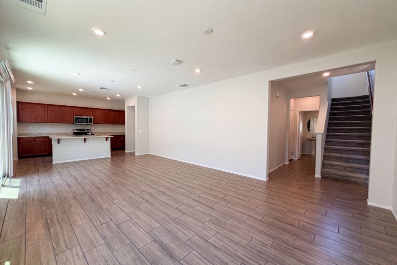 Photo 3 of 26 of 30401 Village Terrace Dr, Menifee, CA