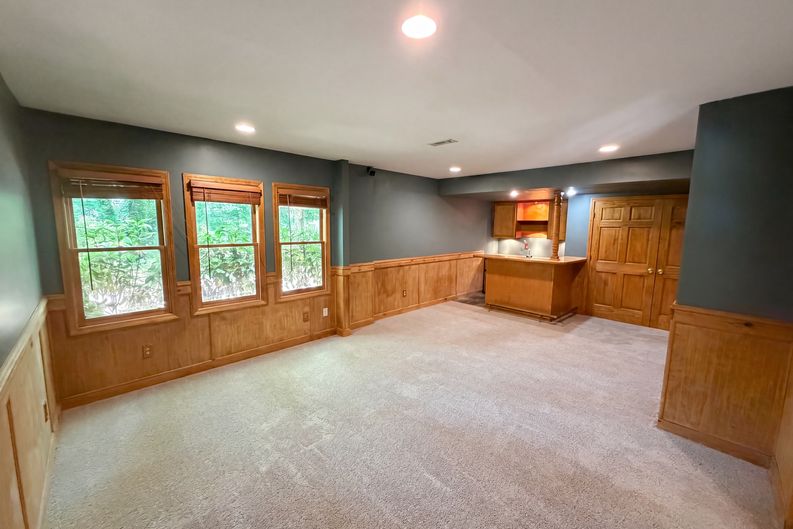 Photo 9 of 17 of 2623 Wellington Dr, Marietta, GA