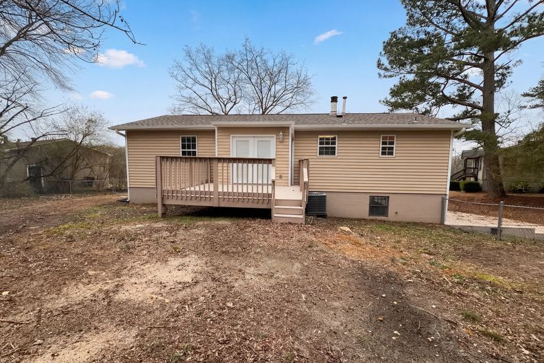 Photo 5 of 18 of 225 Ash Cir, Trussville, AL