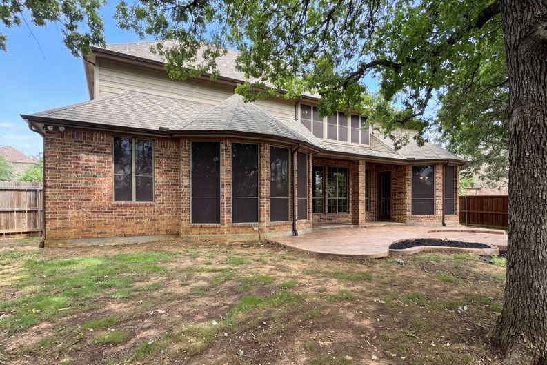 Photo 5 of 30 of 928 Homestead Dr, Keller, TX