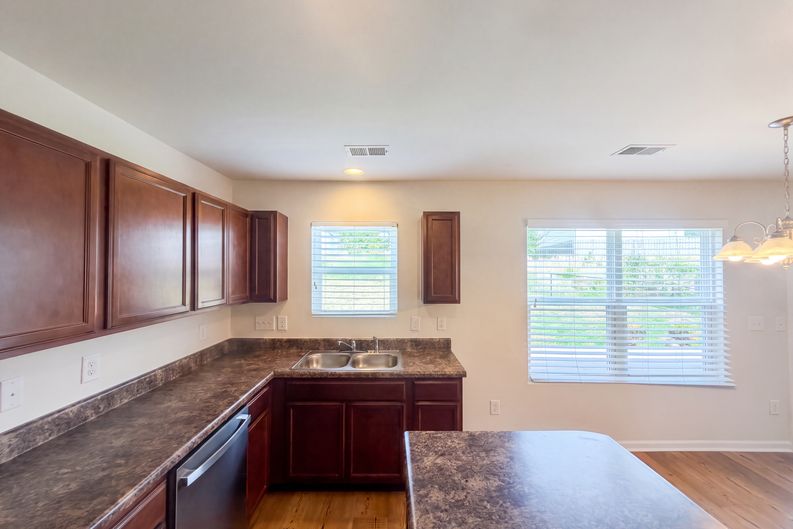 Photo 11 of 24 of 1134 Aster Way, Burlington, NC