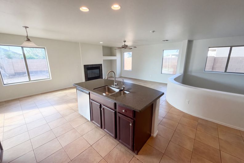Photo 15 of 51 of 25583 W Pioneer St, Buckeye, AZ