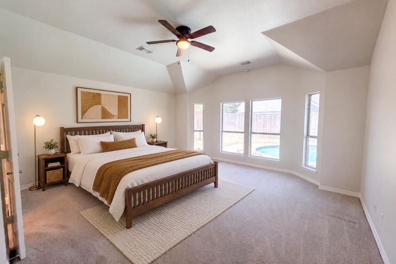 Photo 4 of 30 of 6 Cimarron Ct, Roanoke, TX
