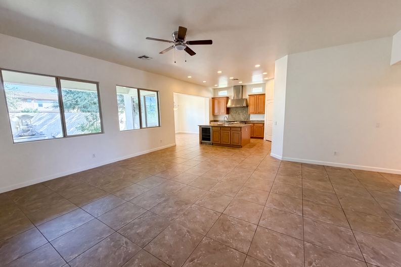 Photo 18 of 40 of 701 E Charlevoix Ave, Gilbert, AZ