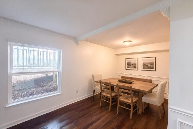 Photo 7 of 16 of 7040 Longstreet Dr, Raleigh, NC