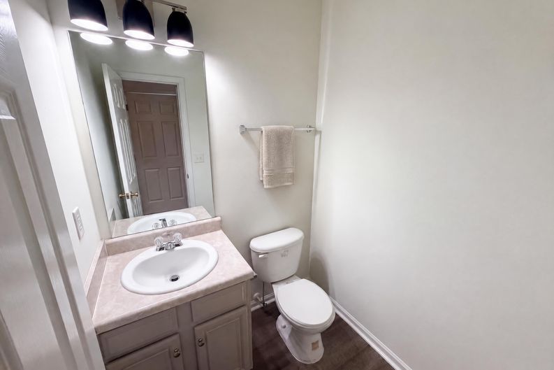 Photo 5 of 20 of 4720 Buffalo St, Fairburn, GA