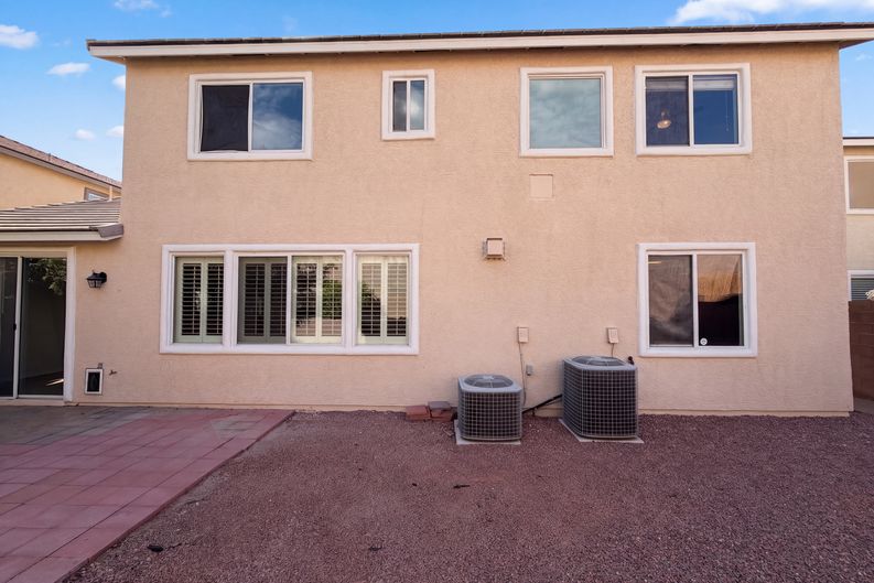 Photo 34 of 38 of 360 S Milan St, Henderson, NV