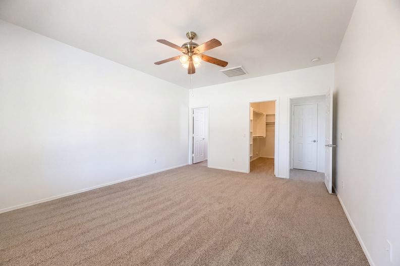 Photo 4 of 17 of 28783 N Sedona Pl, San Tan Valley, AZ