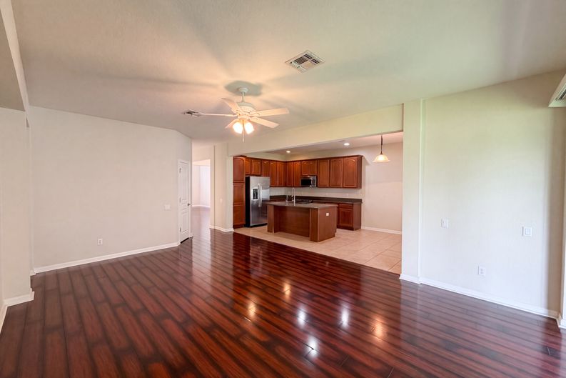 Photo 9 of 36 of 13228 Roskin Ln, Windermere, FL