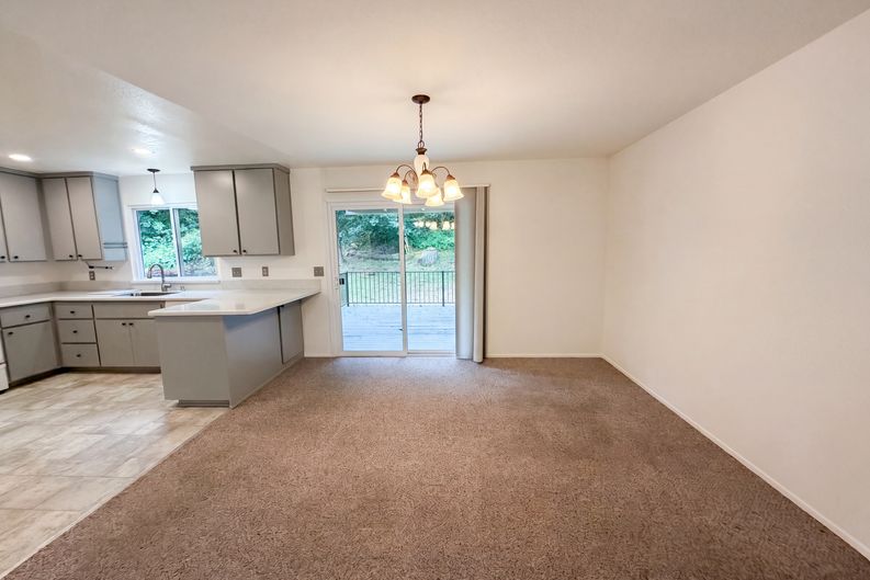 Photo 6 of 30 of 862 Grice Ln, Placerville, CA