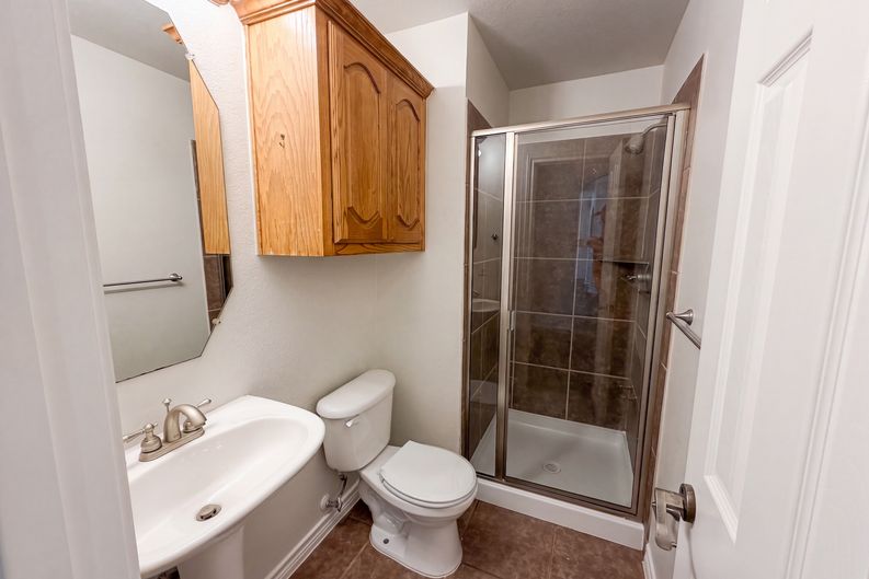 Photo 14 of 29 of 1803 High Meadow St, Glenn Heights, TX