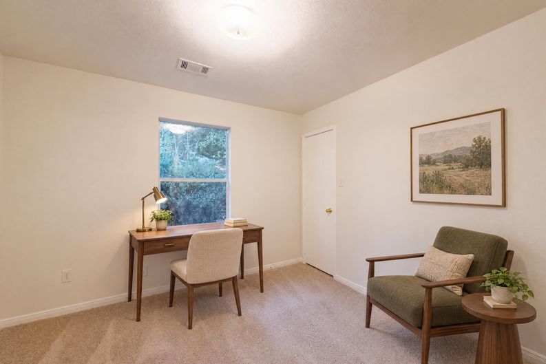 Photo 17 of 23 of 16331 Long Valley Ct, Conroe, TX