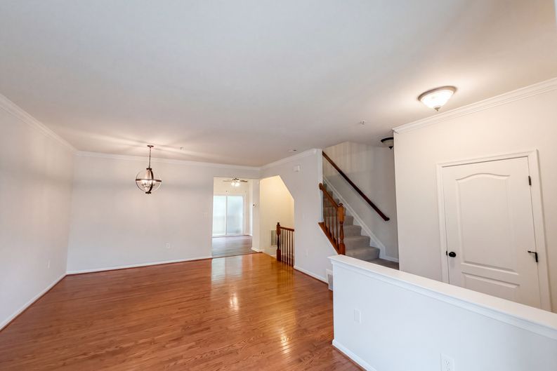 Photo 8 of 37 of 15513 Kennett Square Way, Brandywine, MD