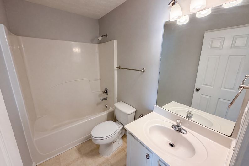 Photo 21 of 44 of 4636 Pine Acre Cir, Sugar Hill, GA