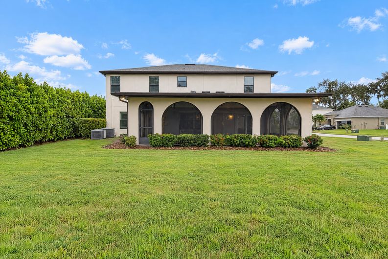 Photo 5 of 43 of 6103 Horse Mill Pl, Palmetto, FL