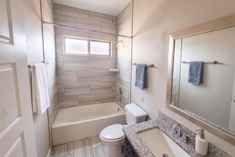 Photo 18 of 20 of 2801 Maria Casas St, El Paso, TX