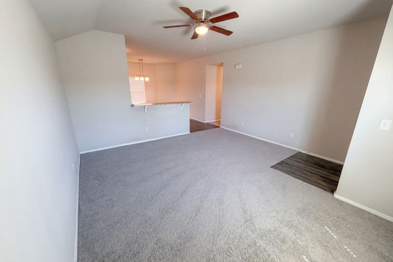 Photo 12 of 25 of 2308 Dillards Dr, Chickasha, OK