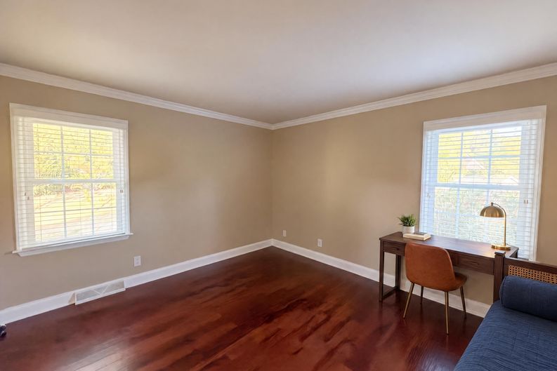 Photo 14 of 30 of 201 Wainsley Pl, Matthews, NC