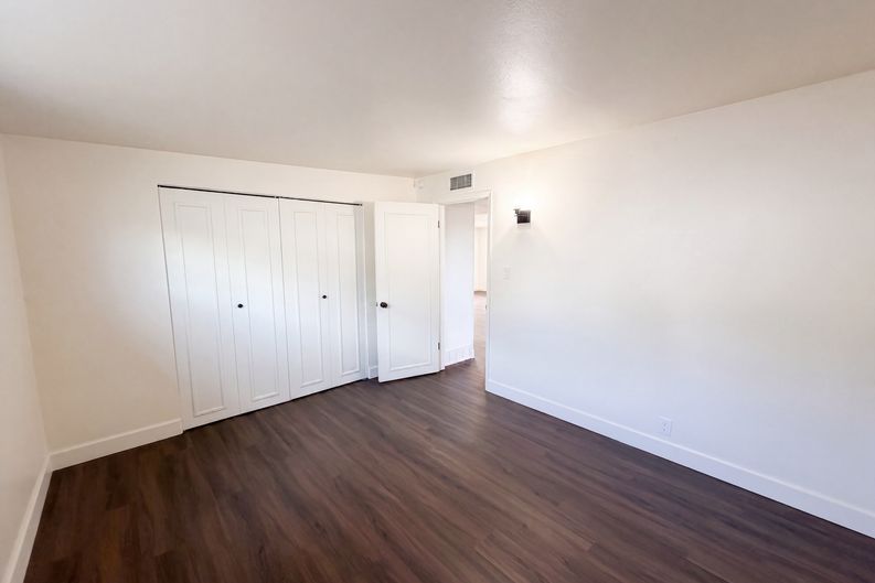 Photo 4 of 17 of 7343 E 29th St, Tucson, AZ
