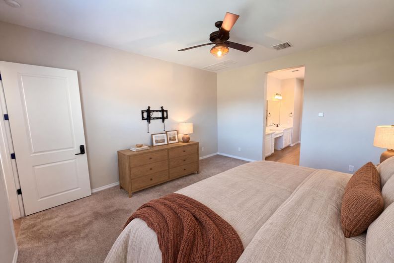 Photo 33 of 55 of 4511 N 93rd Dr, Phoenix, AZ