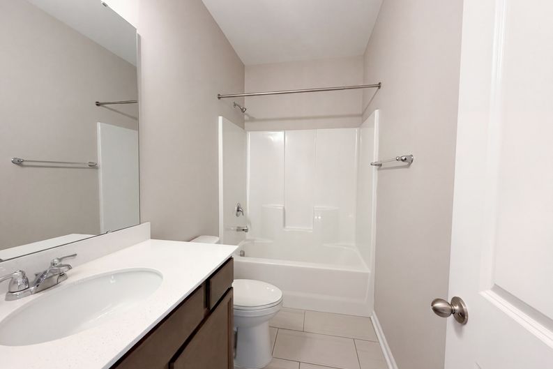 Photo 12 of 19 of 440 Shallowford Dr, Rock Hill, SC