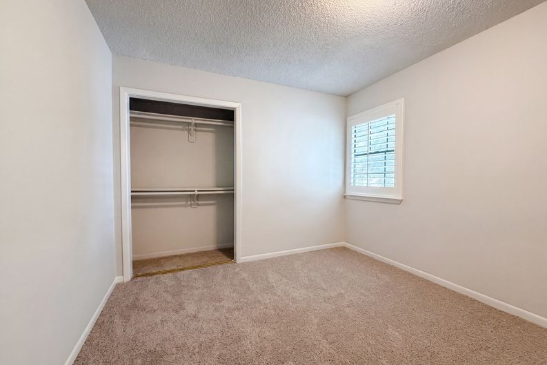 Photo 12 of 21 of 807 Mountain Meadows Dr, Katy, TX