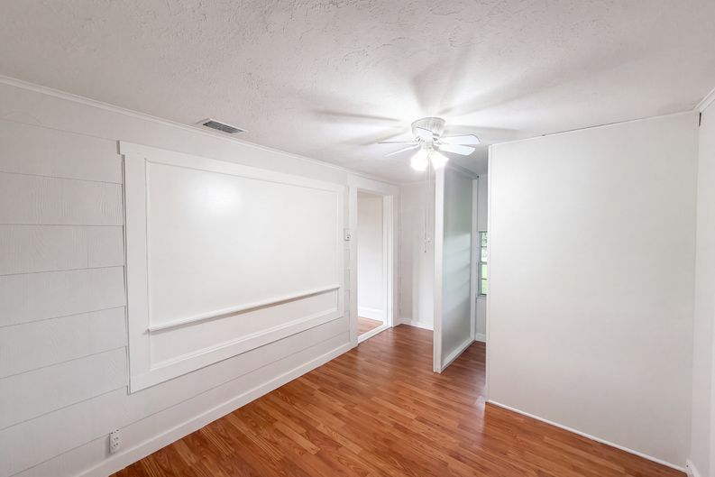 Photo 13 of 27 of 4805 Coronet Rd, Plant City, FL