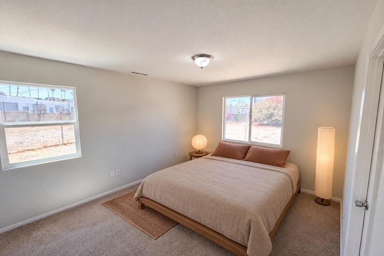 Photo 4 of 20 of 215 Laurel Ln, Hemet, CA