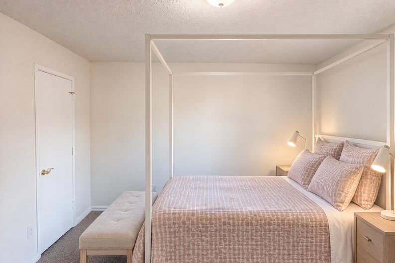Photo 16 of 24 of 441 Longshore Dr, Little Elm, TX